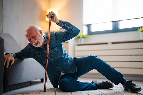 Kto by nemal používať Walker Rollator so sedadlom?