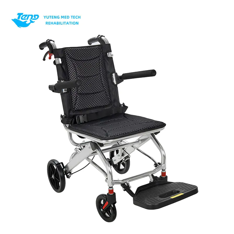Skladací invalidný vozík